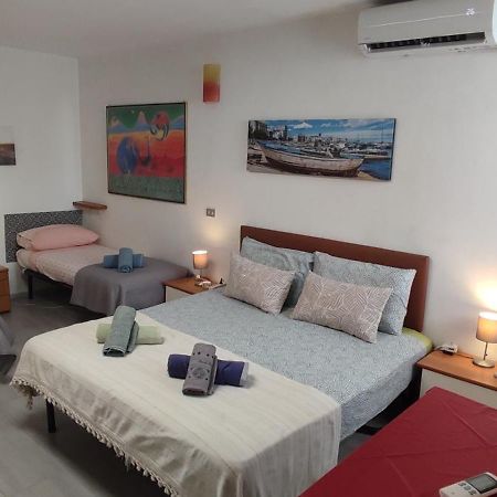 Super Central Studio, No Noise, Near Seaside, Shops Bari Exterior photo